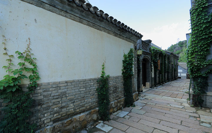 古北水鎮(zhèn)國際旅游度假區(qū)基建旅游規(guī)劃采用藏而不露的方式